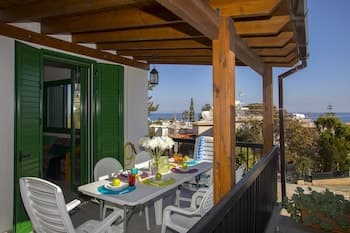 Protaras Olive Suite