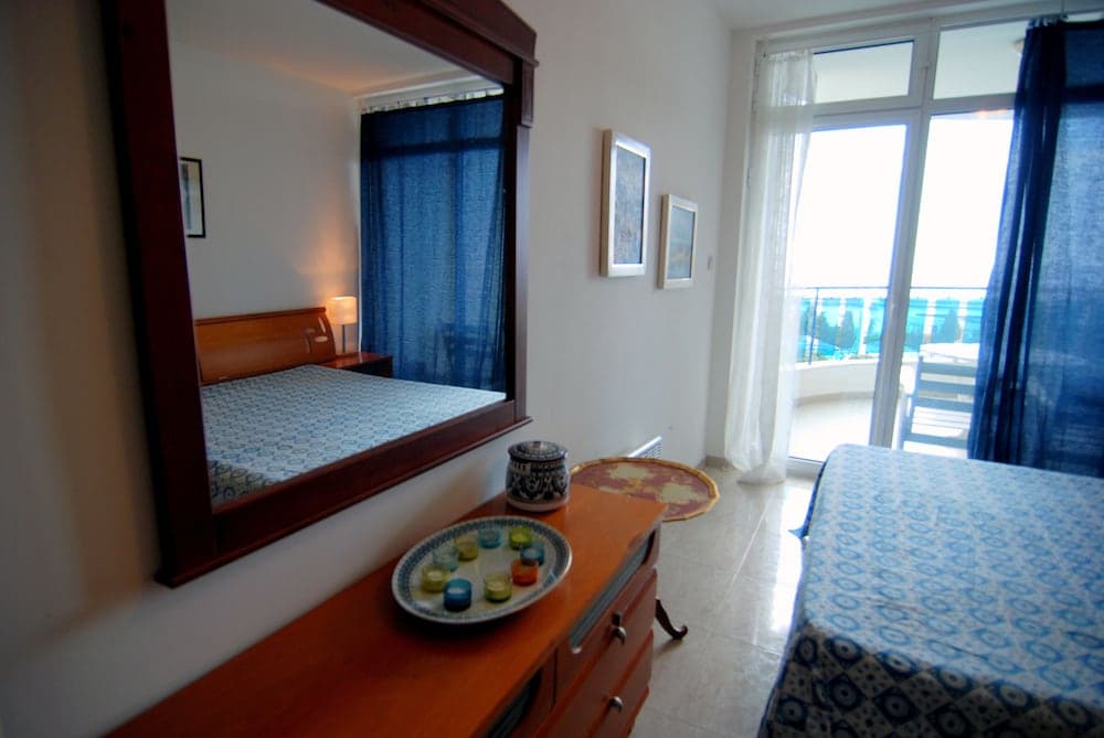 Baratero Vlas Marina Apartment