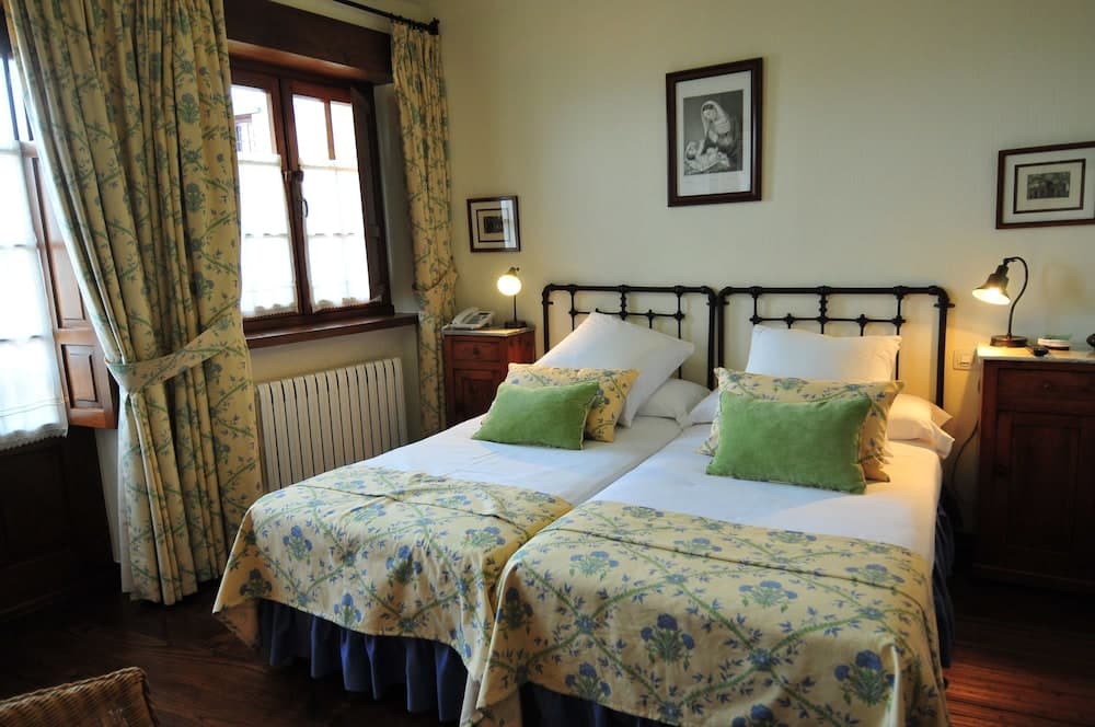 Casa Rural Llugarón I