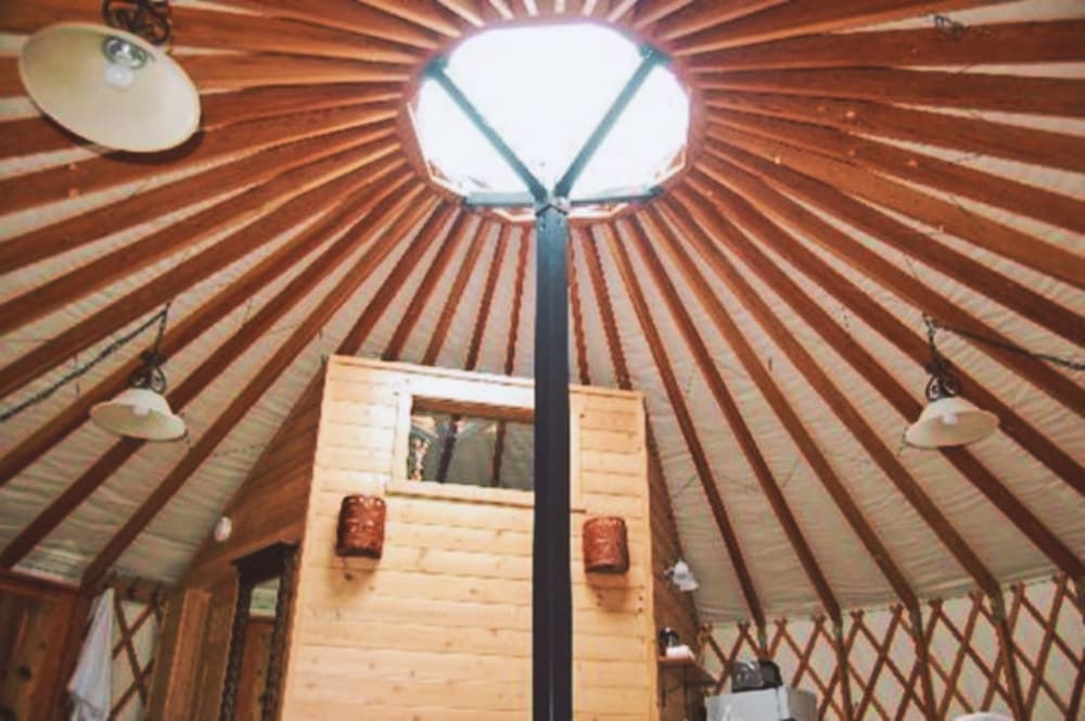 Resurrection Lodge on the Bay