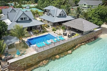Le Nautique - Luxury Waterfront Hotel
