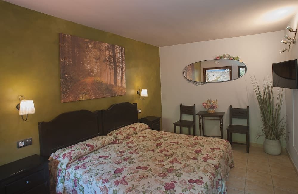 Hotel Corru San Pumés