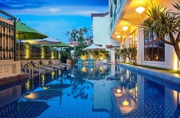 Lantana Riverside Hoi An Hotel