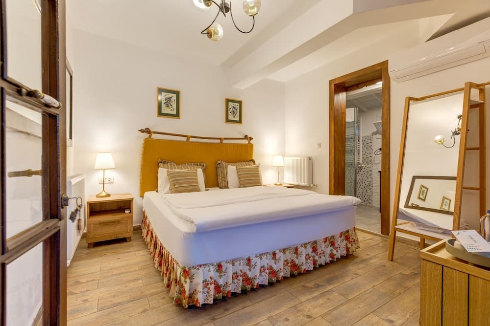 Beta Home Lake House