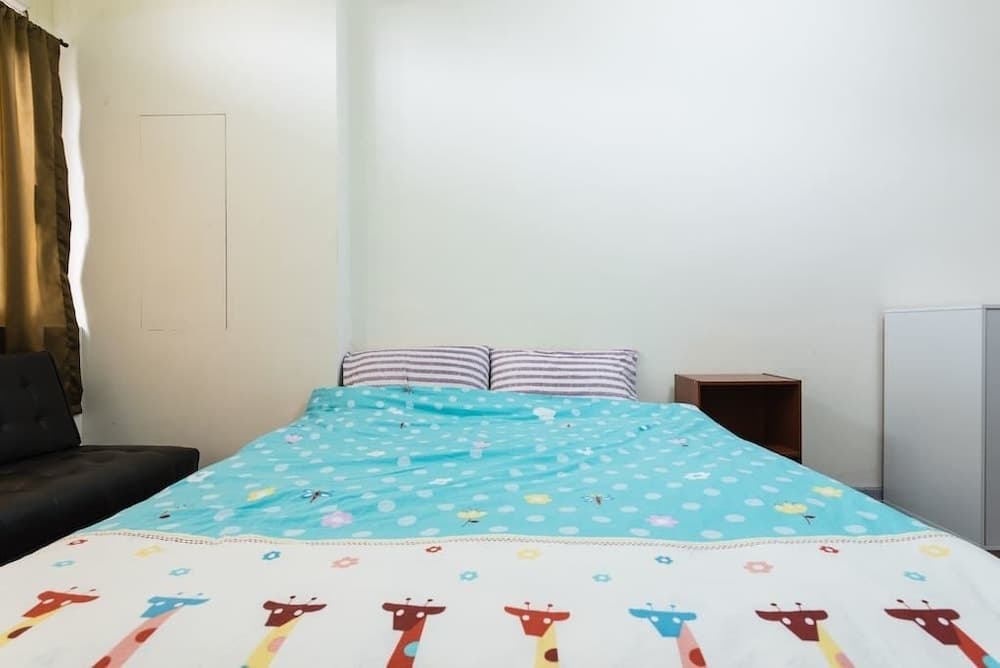 New Castle Apartment