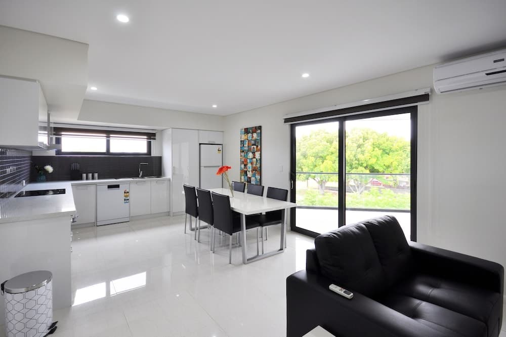 Coastal by Rockingham Apartments