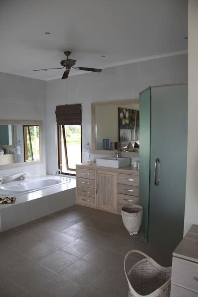 The Beach Front Villas - North Bali