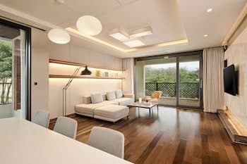 Somerset Jeju Shinhwa World