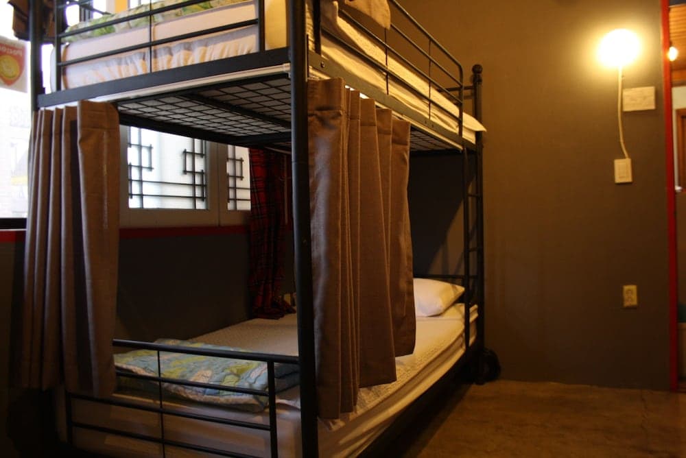 Mr.Comma Guesthouse - Hostel