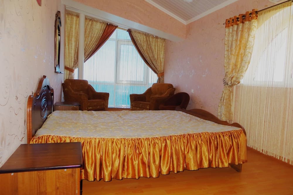 Hotel Kavkaz