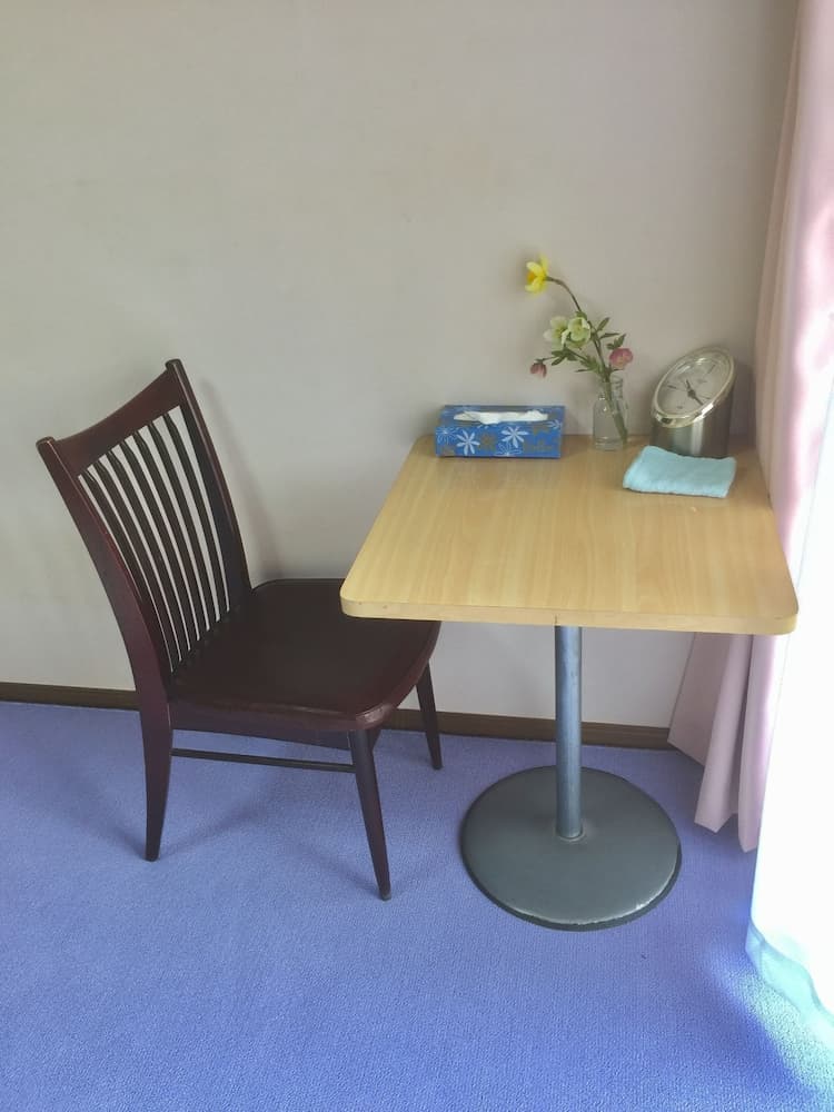 Backpackers DORMS MIWA - Hostel