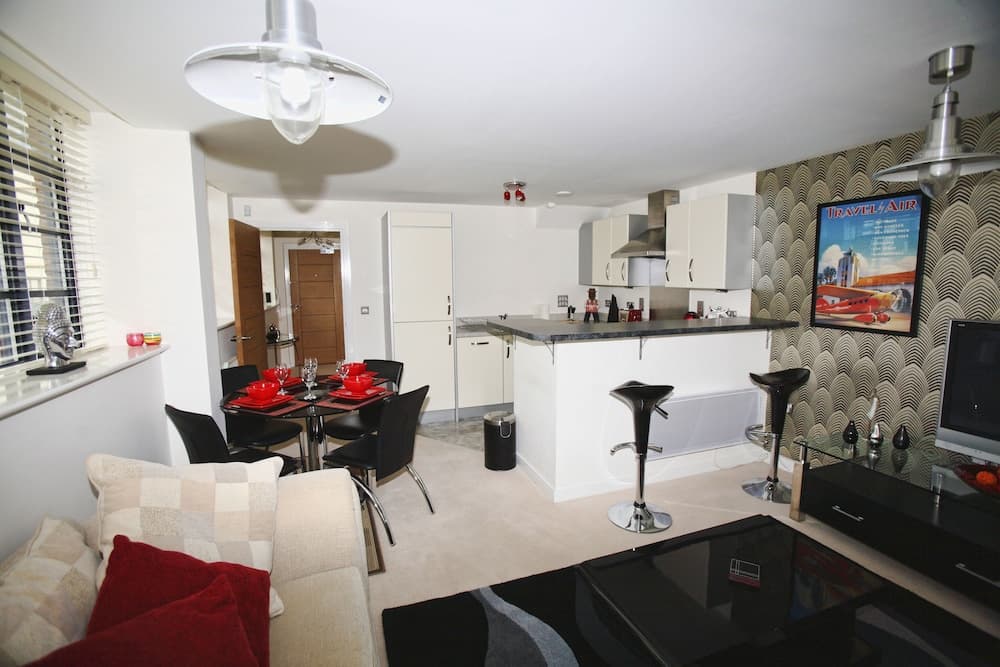 Flexi-lets Wallis Square