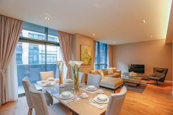 Kennedy Towers - City Walk