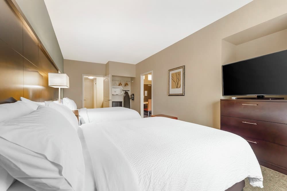 Staybridge Suites Pittsburgh-Cranberry Township by IHG