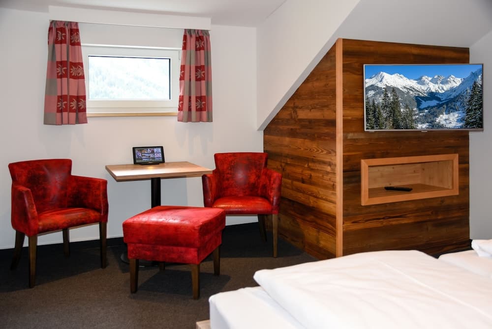 DAS KLEEMANNs - Adults only