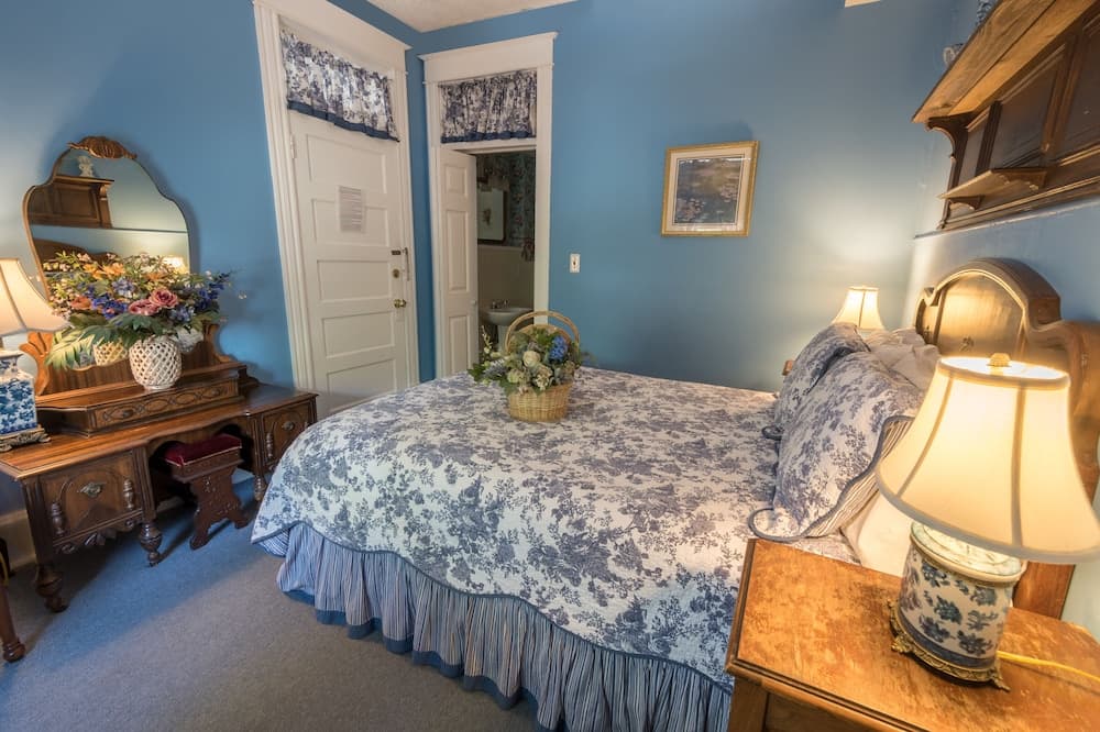 Southern Wind Inn Bed & Breakfast