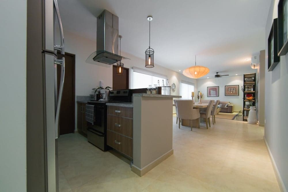 Amazing 2BR condo surrounded by nature by Happy Address