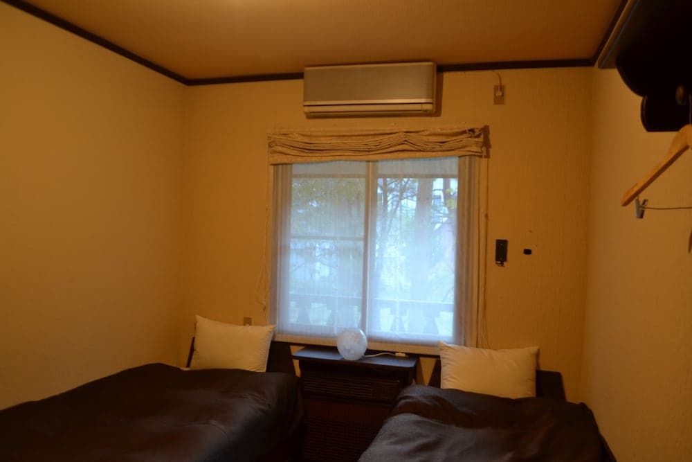 DEEP & STEEP LODGE HAKUBA