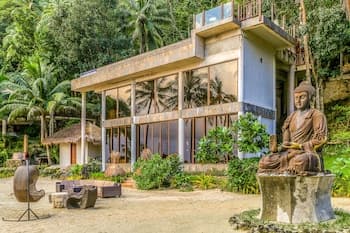 Den Pasar Nasog Villa