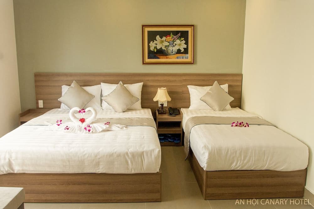 An Hoi Canary Hotel