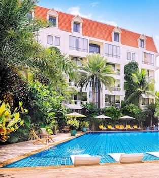 Palace Gate Hotel & Resort By EHM