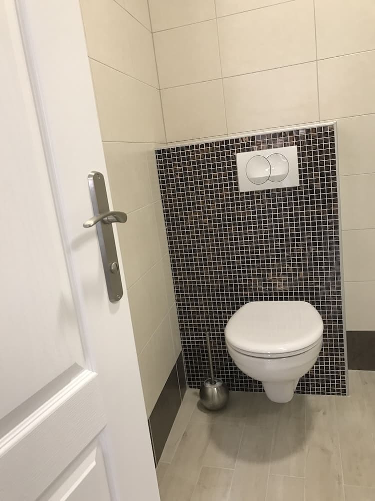 Rilati Old Town Palace