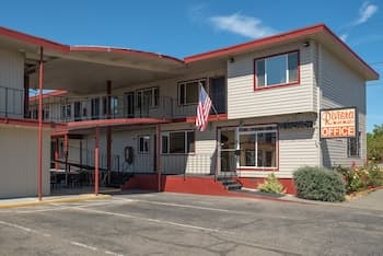 Riviera Inn Motel