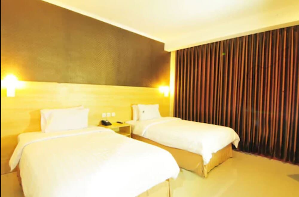 Her Hotel & Trade Centre Balikpapan