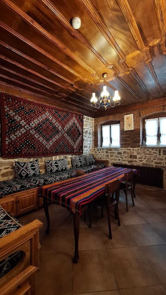 Mihran Hanım Konagi