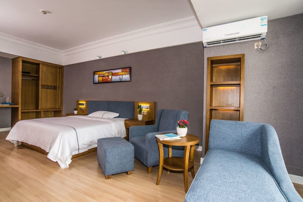 Qingdao Haiyue Home Resort Hotel