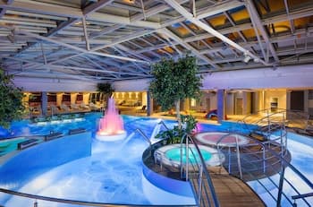 V Spa & Conference Hotel