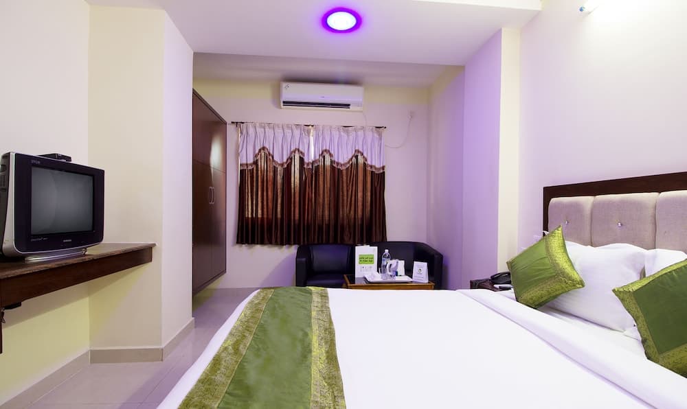 Treebo Trip Sun Square