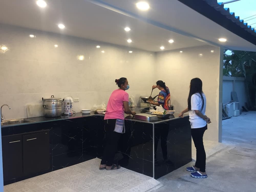 Royal Graces Pool Villas