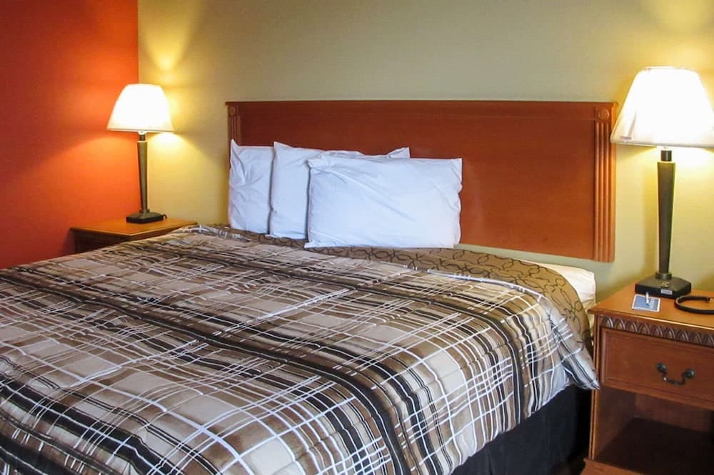 Rodeway Inn Murfreesboro Downtown