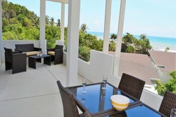 Coconut Bay Club Suite 305