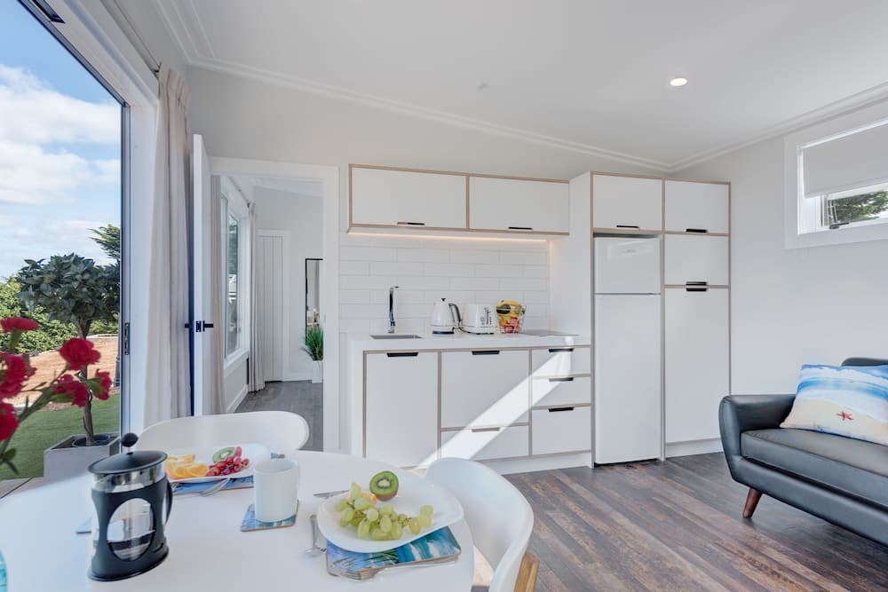 Woodside Bay Chalets