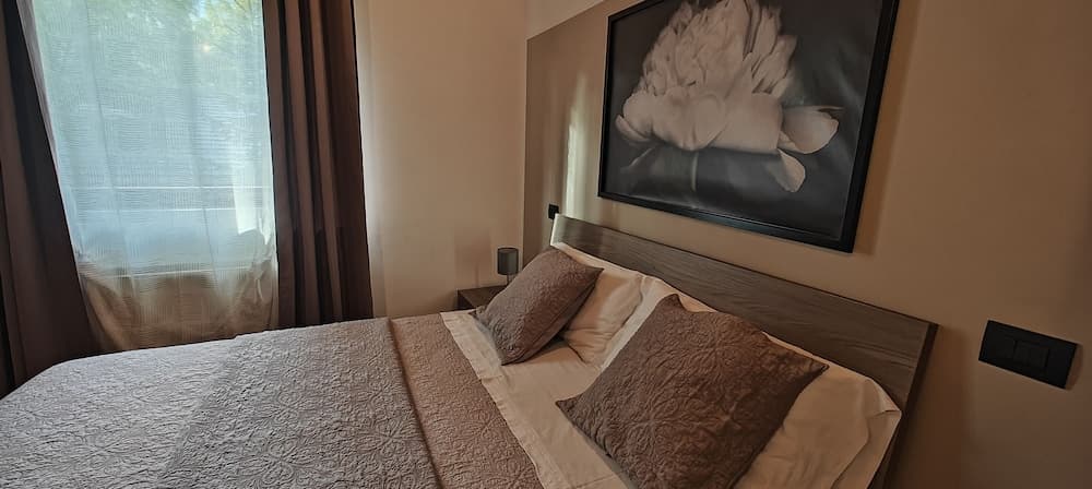 Lazy Bee Camping Village