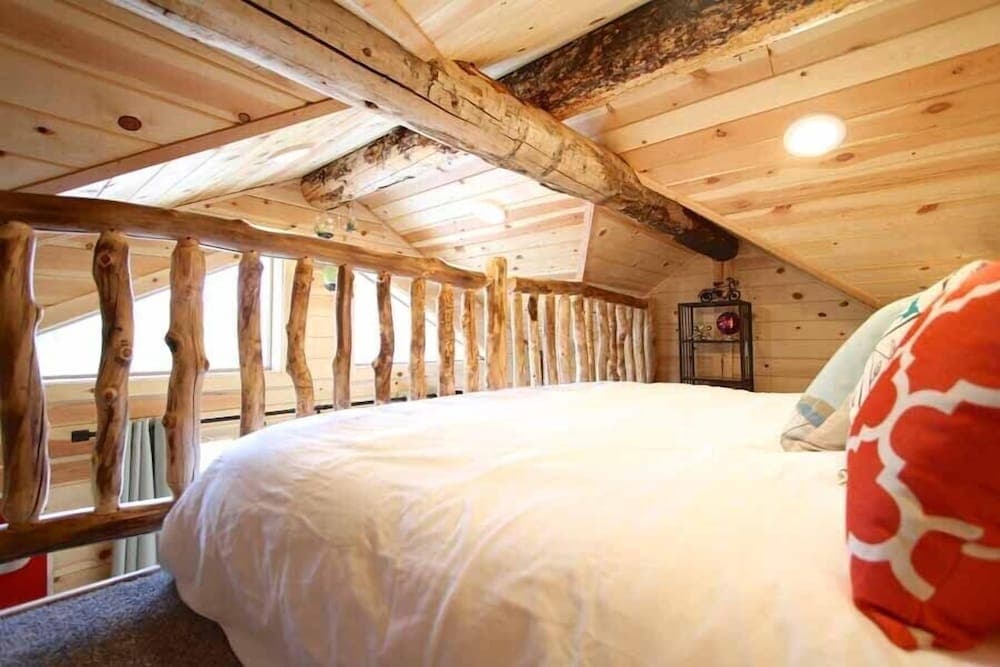 The Escape to East Zion