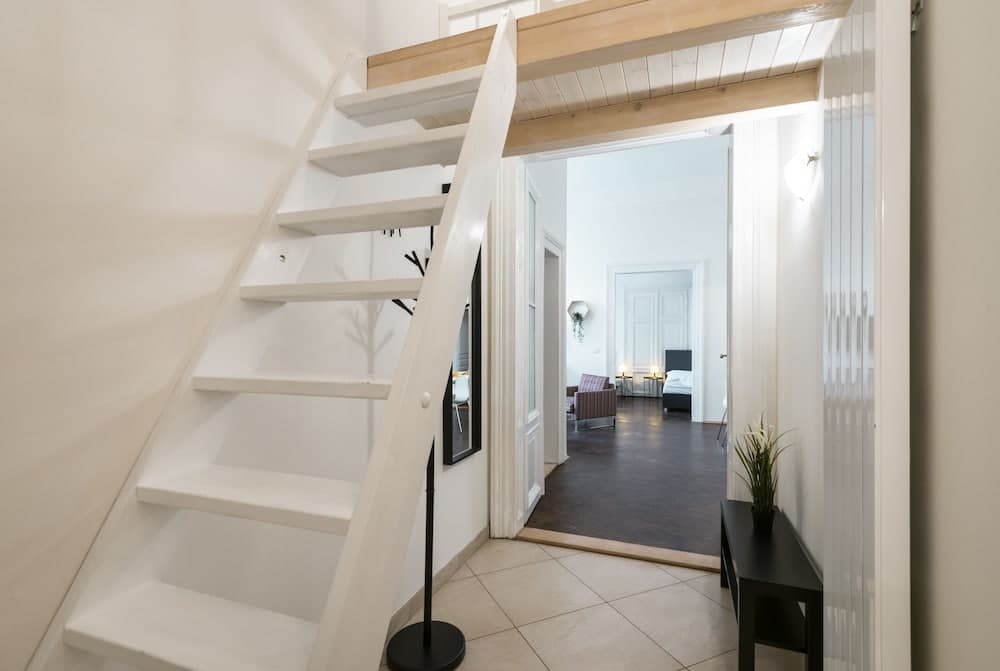 Hybernska Apartments