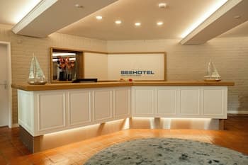 Seehotel am Tankumsee