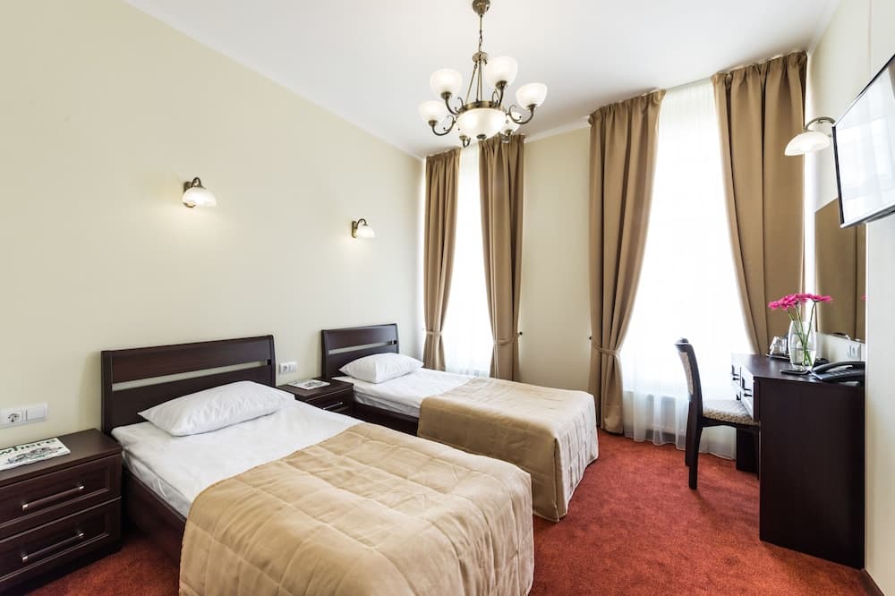 Largo at Nevsky Prospect