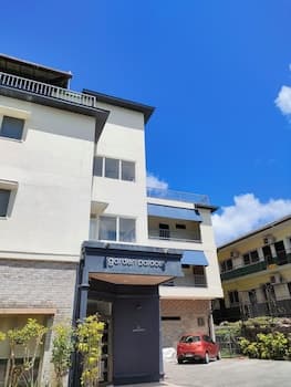 Garden Palace Downtown