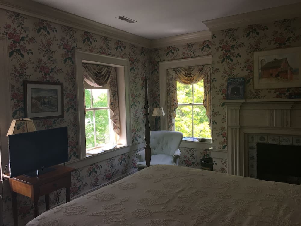 Spread Eagle Tavern and Inn