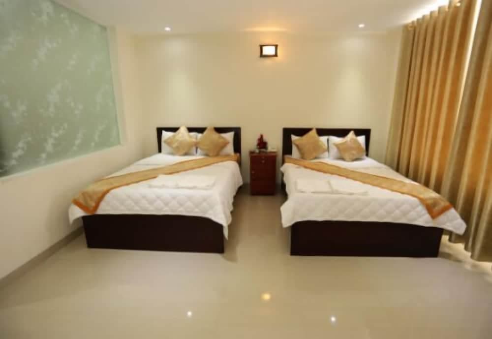 Queen Hotel Nha Trang