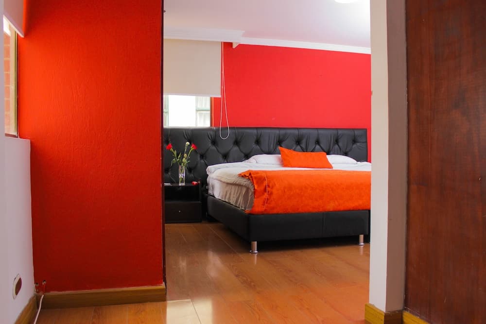 Hotel Chandelier Park