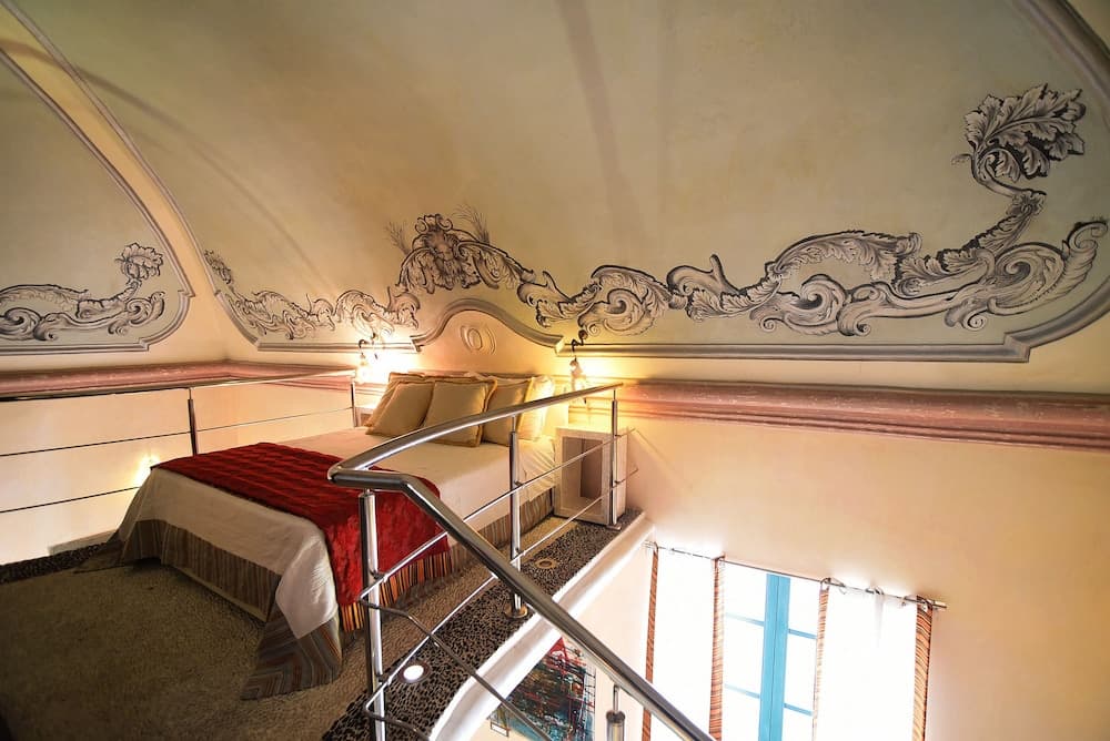 Salapolis Luxury Apartments