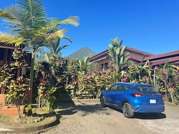 Aunty Arenal Lodge