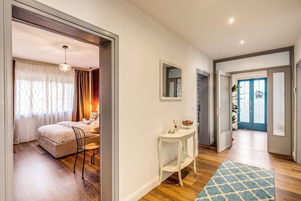 AwesHome - Vintage Rooms