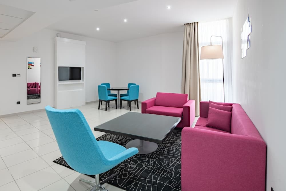 Radisson Hotel & Apartments Dammam Industrial City