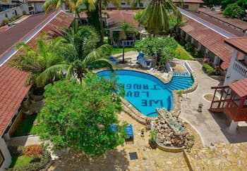 Jangwani Sea Breeze Resort